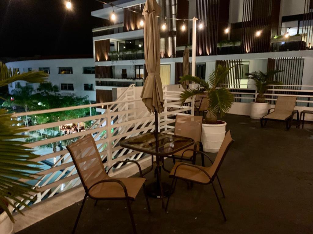 Silversands Hotel Boutique - 5Th Ave 普拉亚卡门 外观 照片