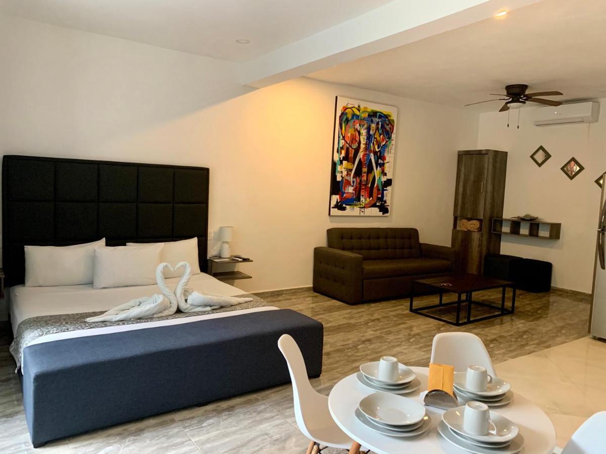 Silversands Hotel Boutique - 5Th Ave 普拉亚卡门 外观 照片