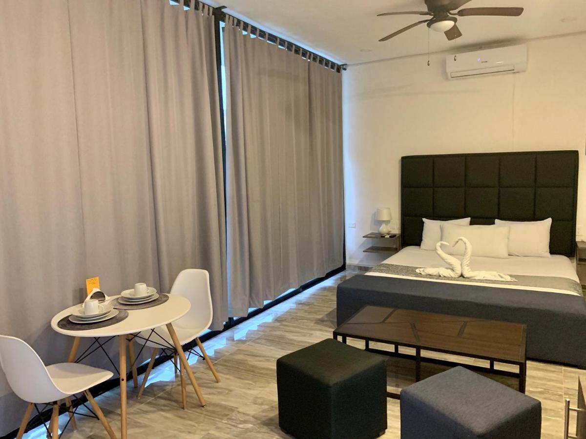 Silversands Hotel Boutique - 5Th Ave 普拉亚卡门 外观 照片