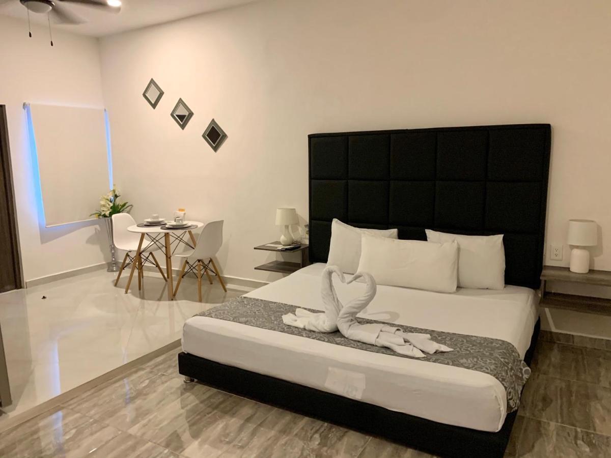 Silversands Hotel Boutique - 5Th Ave 普拉亚卡门 外观 照片
