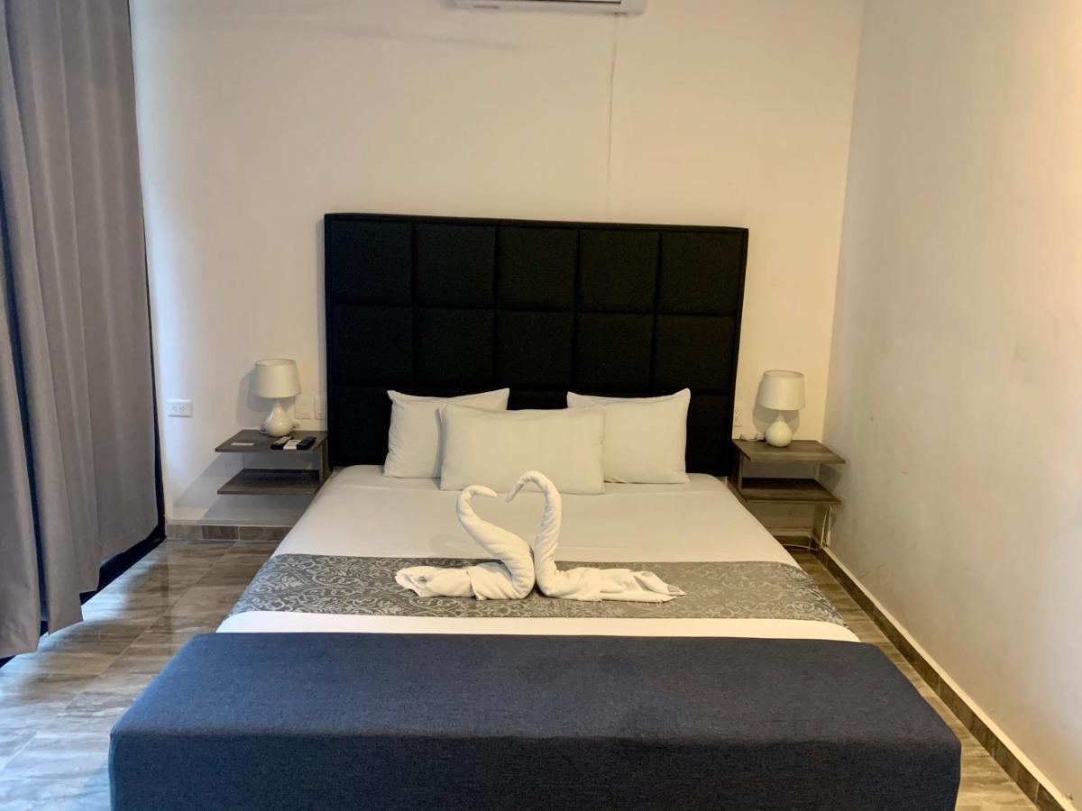 Silversands Hotel Boutique - 5Th Ave 普拉亚卡门 外观 照片